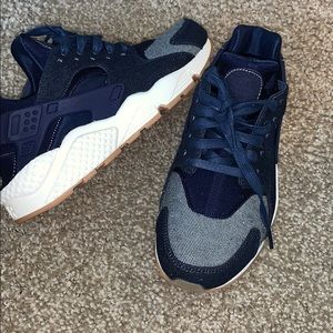 These are nike huarache
